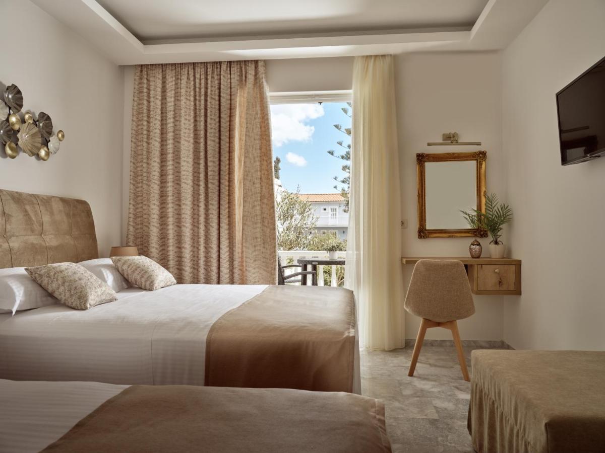 Athina Apartment *