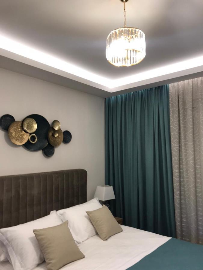 Athina Apartment *
